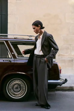 Vila Calças-0 Castanho