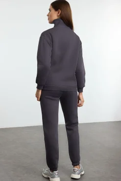 Trendyol Macacões-Agasalho de corrida de polar grossa com gola alta e fecho-éclair cinzento