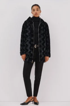 Cortefiel Casacos|Acolchoados E Agasalhos-Anoraque acolchoado reversível com efeito de pele Preto