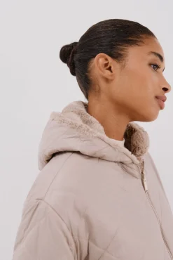 Cortefiel Casacos|Acolchoados E Agasalhos-Anoraque acolchoado reversível com efeito de pele Tostado