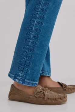 Hoss Intropia Jeans-Bernadete. Calça jeans bootcut Azul