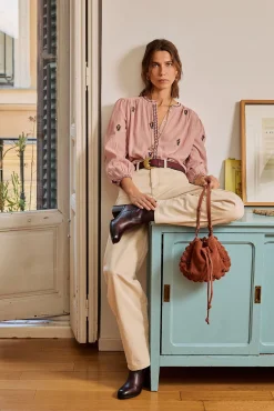 Hoss Intropia Jeans-Bianca. Jeans bordado Ecru