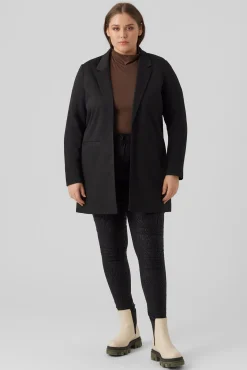 Vero Moda Curve Blazers-Blazer manga comprida com bolsos plus size Preto