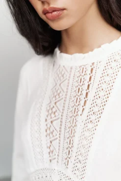 High Spirits Blusas-Blusa Caprichosa bege