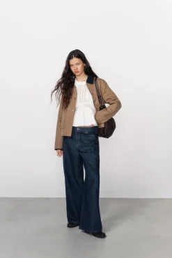 High Spirits Blusas-Blusa Caprichosa bege