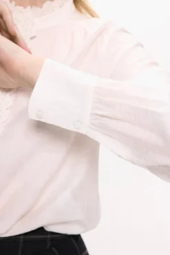 Vila Blusas-Blusa de manga comprida com bordado inglês Branco