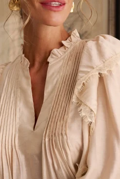 Polín Et Moi Blusas-Blusa de renda Anne Tostado