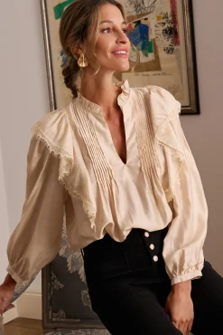 Polín Et Moi Blusas-Blusa de renda Anne Tostado