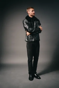 OOTO Casacos-Blusão pele gola camiseira Preto