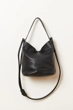 Zubi Malas-Bolsa bucket M de pele Preto