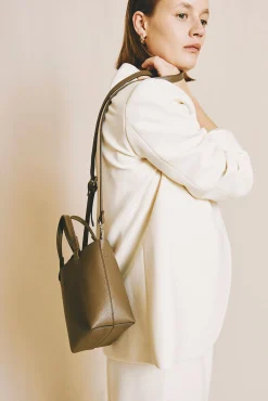 Zubi Malas-Bolsa tote Isak S de pele Tostado