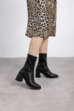 XTI Botas-Bota de salto alto preto