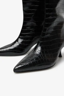 Cortefiel Botas-Bota de salto gatinho com efeito coco Preto