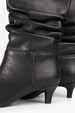 Popa Botas|Calçado De Couro-Botas feminina Nirvana Napa Preto