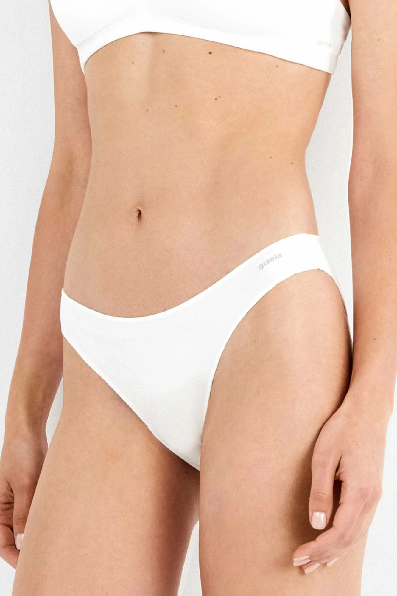 Gisela Roupa Interior-Braguita básica con galón de encaje y camales branco