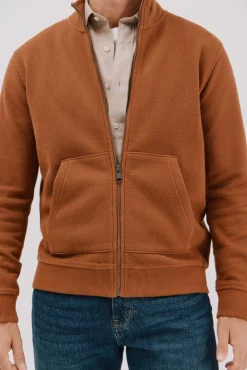 Cortefiel Camisolas--Regular fit-Structured fleece fabric-Front zip fastening and kangaroo pockets-By buying our cotton products, you're supporting our investment in the Better Cotton Initiative. This product is sourced via a system of mass balance and therefo Castanho