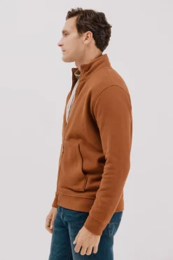 Cortefiel Camisolas--Regular fit-Structured fleece fabric-Front zip fastening and kangaroo pockets-By buying our cotton products, you're supporting our investment in the Better Cotton Initiative. This product is sourced via a system of mass balance and therefo Castanho