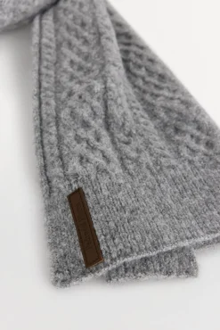 Pedro del Hierro Cachecóis-Cachecol malha Cizento