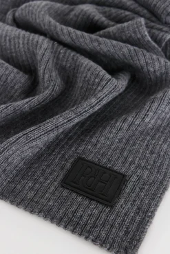 Pedro del Hierro Cachecóis-Cachecol malha Cizento