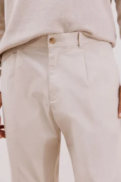 Cortefiel Calças|Chinos-Calça calças chino confortável com corte afunilado Ecru