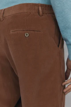Pedro del Hierro Calças|Chinos-Calça calças chino de veludo veludo leve e slim fit Marrom