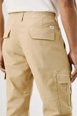 Pepe Jeans Calças-Calça cargo regular feita de tecido leve. camel
