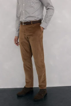 Pedro del Hierro Calças|Chinos-Calça Chino de veludo grossa de regular fit Marrom