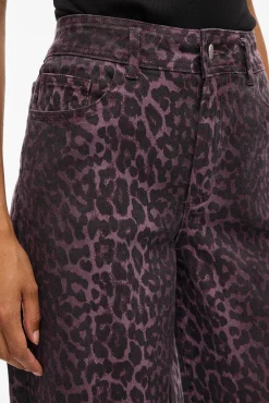 Vila Jeans-Calça jeans com estampado de leopardo Granada