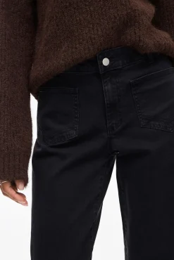 Vila Calças-Calça largas com bolsos frontais Preto