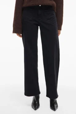 Vila Calças-Calça largas com bolsos frontais Preto