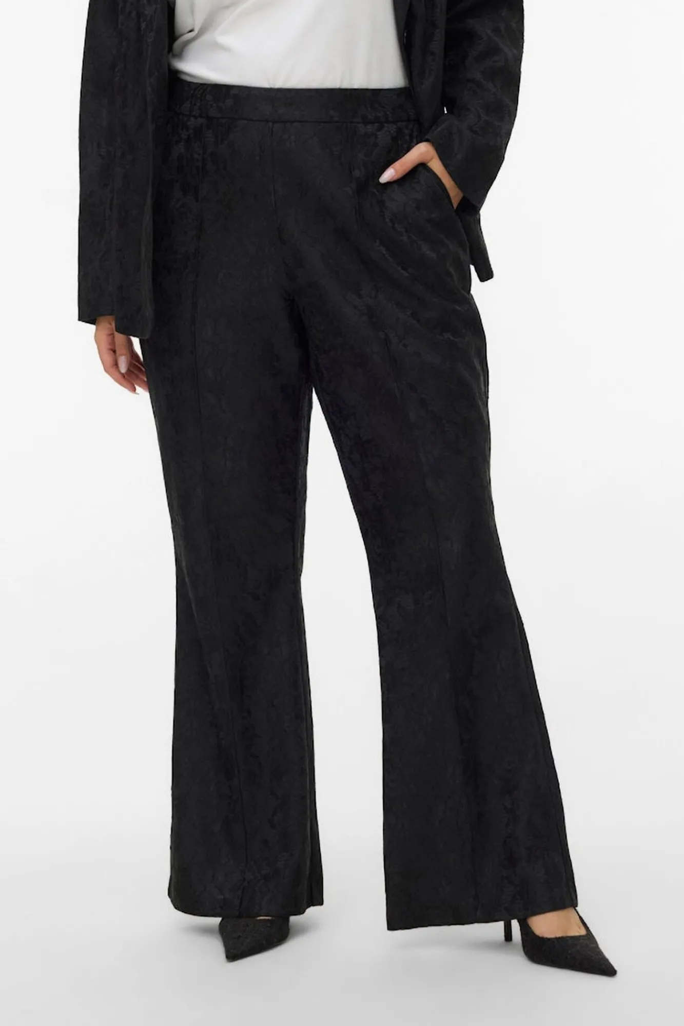 Vero Moda Curve Calças-Calça plus size de renda renda Preto