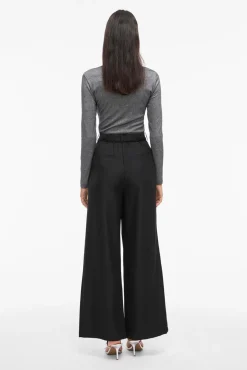 Vila Calças-Calça social de pernas largas com cinto de flores Preto