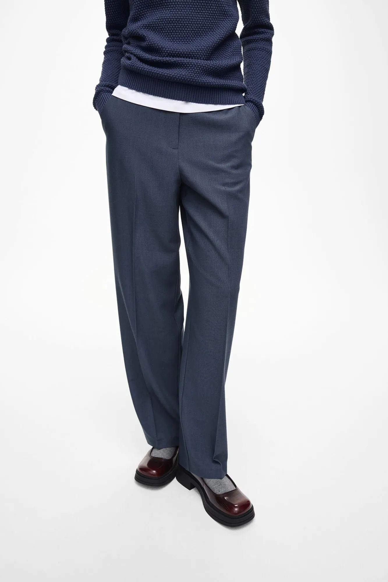 Vila Calças-Calça social reta com viscose Azul