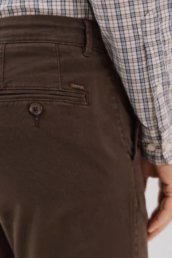 Cortefiel Calças|Chinos-Calças chino slim fit Castanho