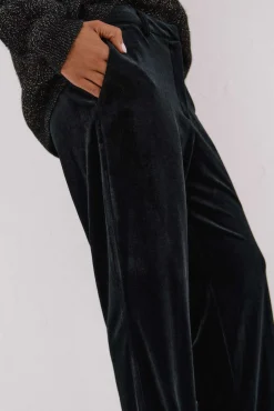 Cortefiel Calças-Calças de veludo Preto