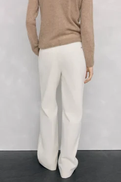 Pedro del Hierro Calças-Calças de veludo clássicas de perna larga Ecru