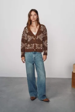 High Spirits Camisolas-Calor de Camisola castanho