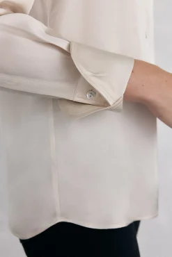 Pedro del Hierro Blusas-Camisa de cetim lisa Beige