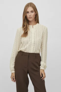 Vila Blusas-Camisa de renda Tostado