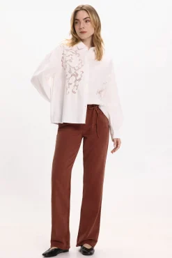 Vila Blusas-Camisa de viscose e algodão com renda Branco