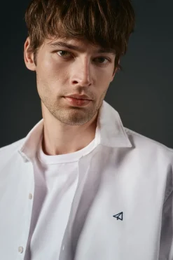 OOTO Camisas-Camisa oxford liso Branco