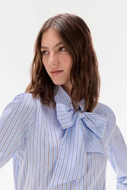 TFP by Tamara Falcó Blusas-Camisa riscas com laço Azul