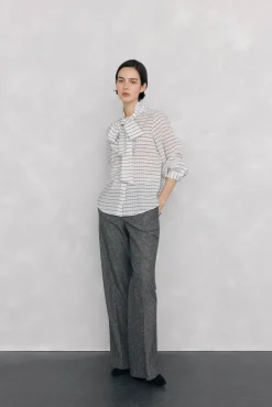 Pedro del Hierro Blusas-Camisa xadrez com laçada Marfim