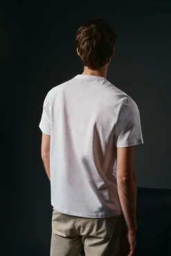 OOTO T-Shirts-Camiseta básica com bordado de avião Branco