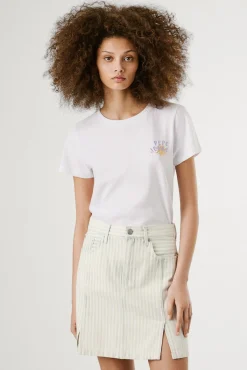 Pepe Jeans T-Shirts-Camiseta de manga curta com logo bordado e desenho nas costas. branco