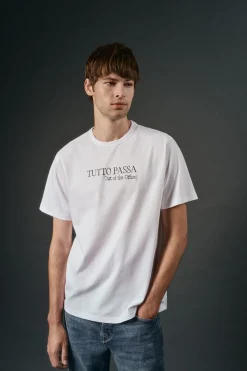 OOTO T-Shirts-Camiseta gráfica lavada Branco