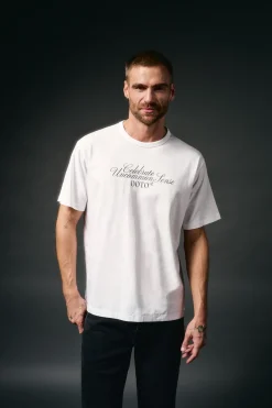 OOTO T-Shirts-Camiseta gráfica lavada Branco