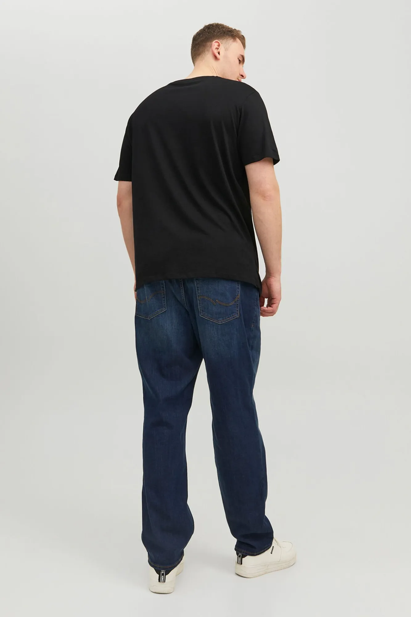 Jack & Jones PLUS T-Shirts-Camiseta PLUS de corte regular preto