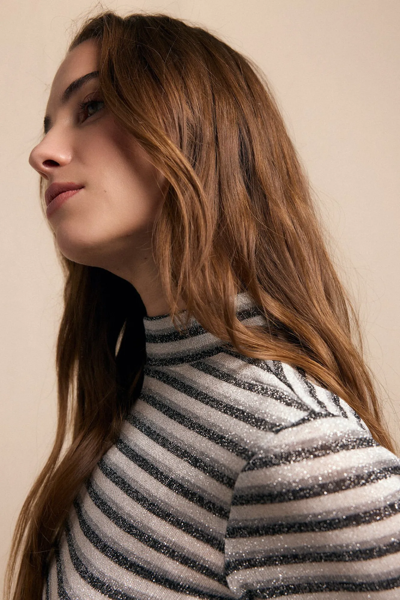 Slowlove T-Shirts-Camiseta riscas de lurex com gola alta Cinzento