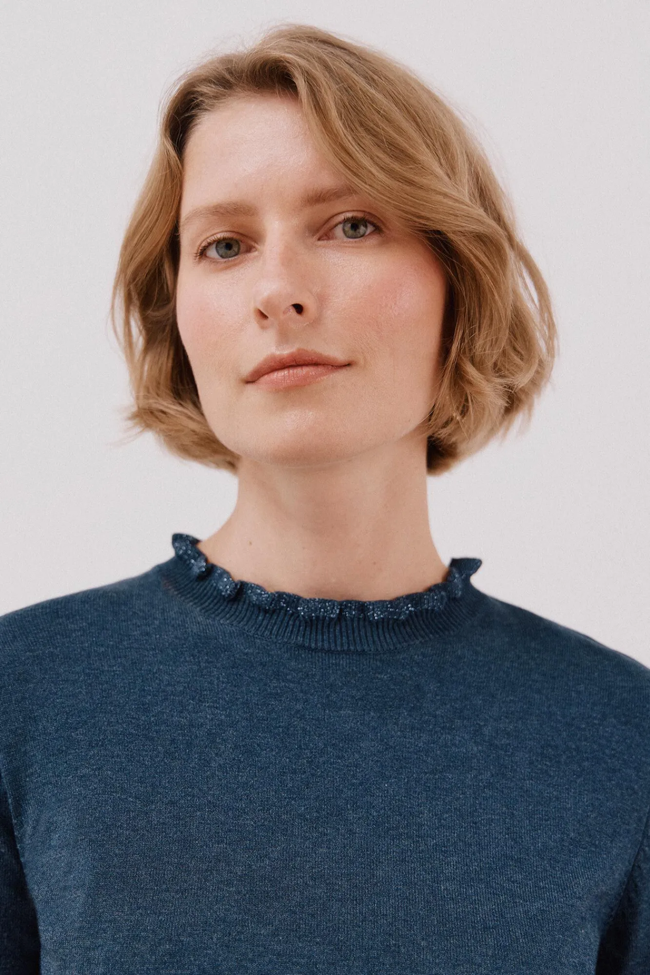 Cortefiel Camisolas-Camisola com gola com folhos Azul